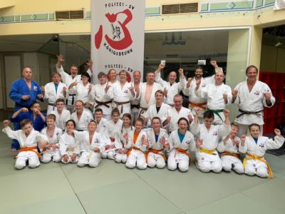 Judo geht wieder los: Königsbrunner Polizei-Judoka stehen wieder auf der Matte