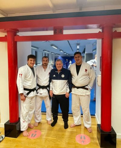 Aiblinger Judoka macht Judopraktikum in Schottland